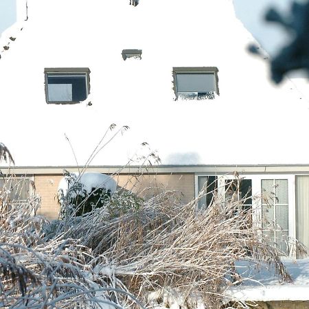 Lush Holiday Home In Earnew Ld Earnewâld Exterior foto