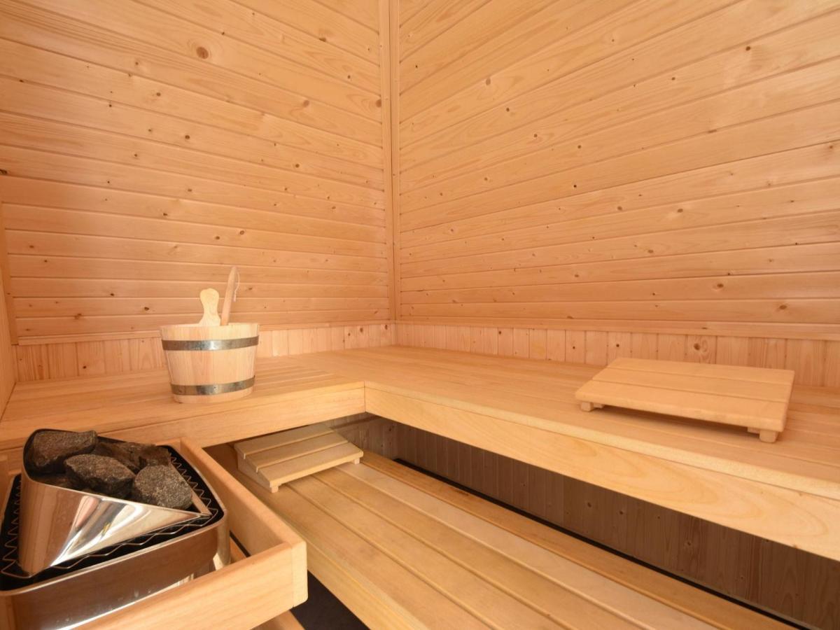 Lush Holiday Home In Earnew Ld Earnewâld Exterior foto